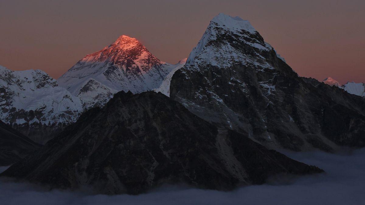 Zdolal Everest: Neprotivme si jej výkřiky o znečištění, mrtvolách a frontách